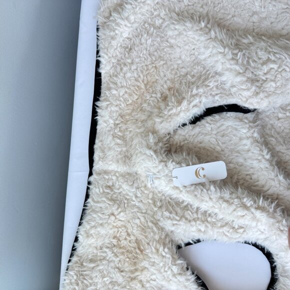 Charming Charlie Small White with Black Trim Sherpa Furry Vest - Picture 9 of 12